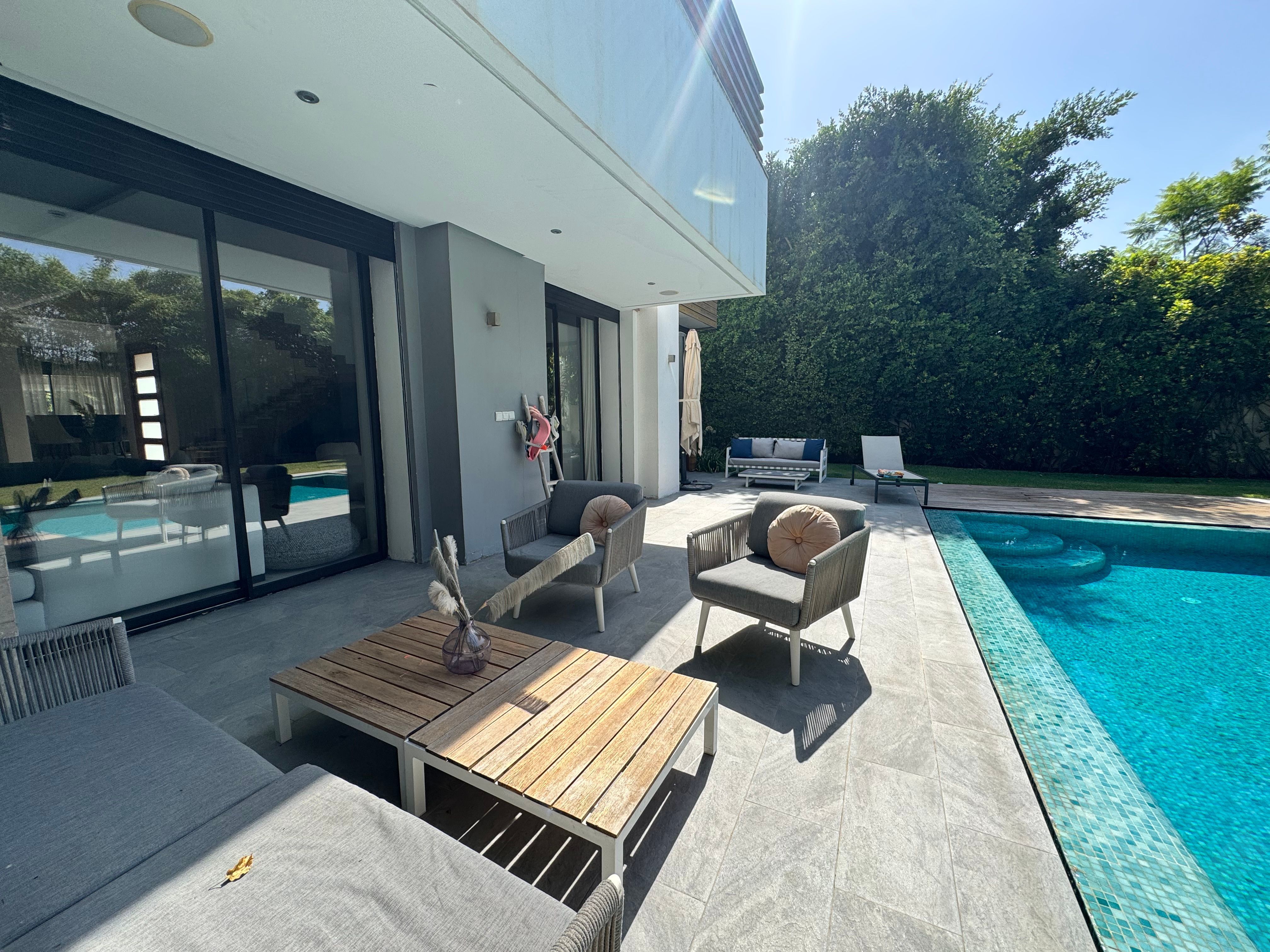 Villa 450 m² f Ville Verte — 13