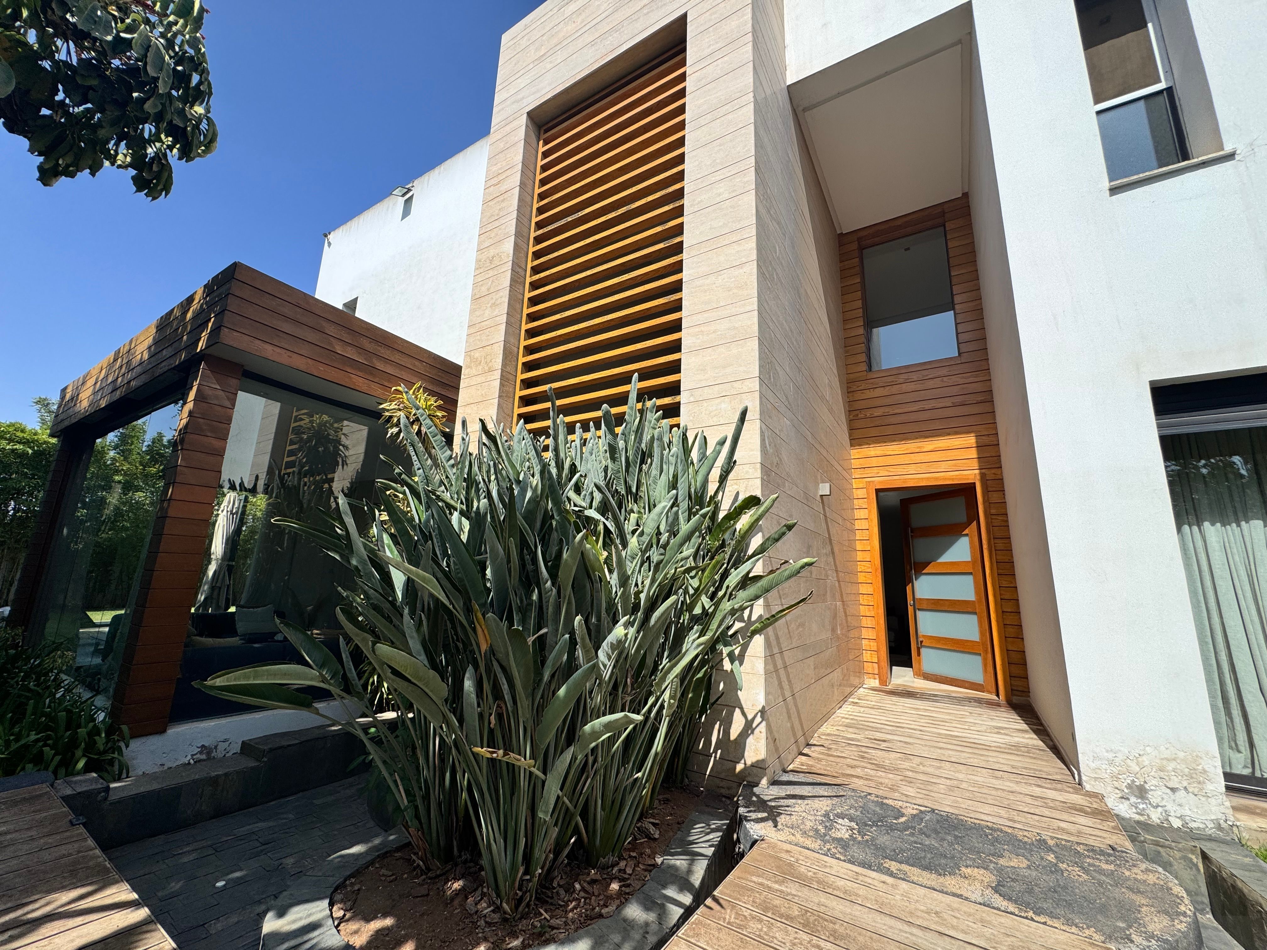 Villa — Bouskoura
