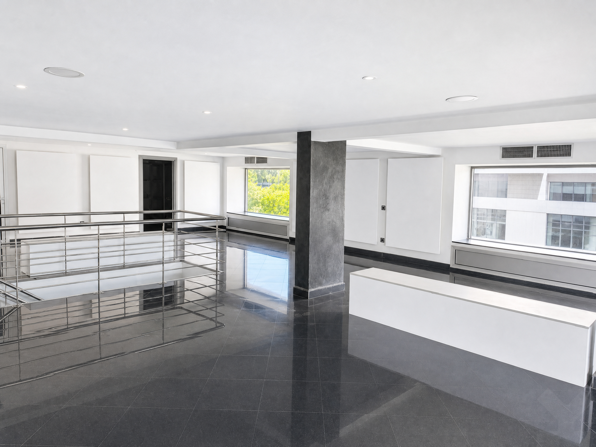 Local commercial 403 m² à Bir Rami Est — 3