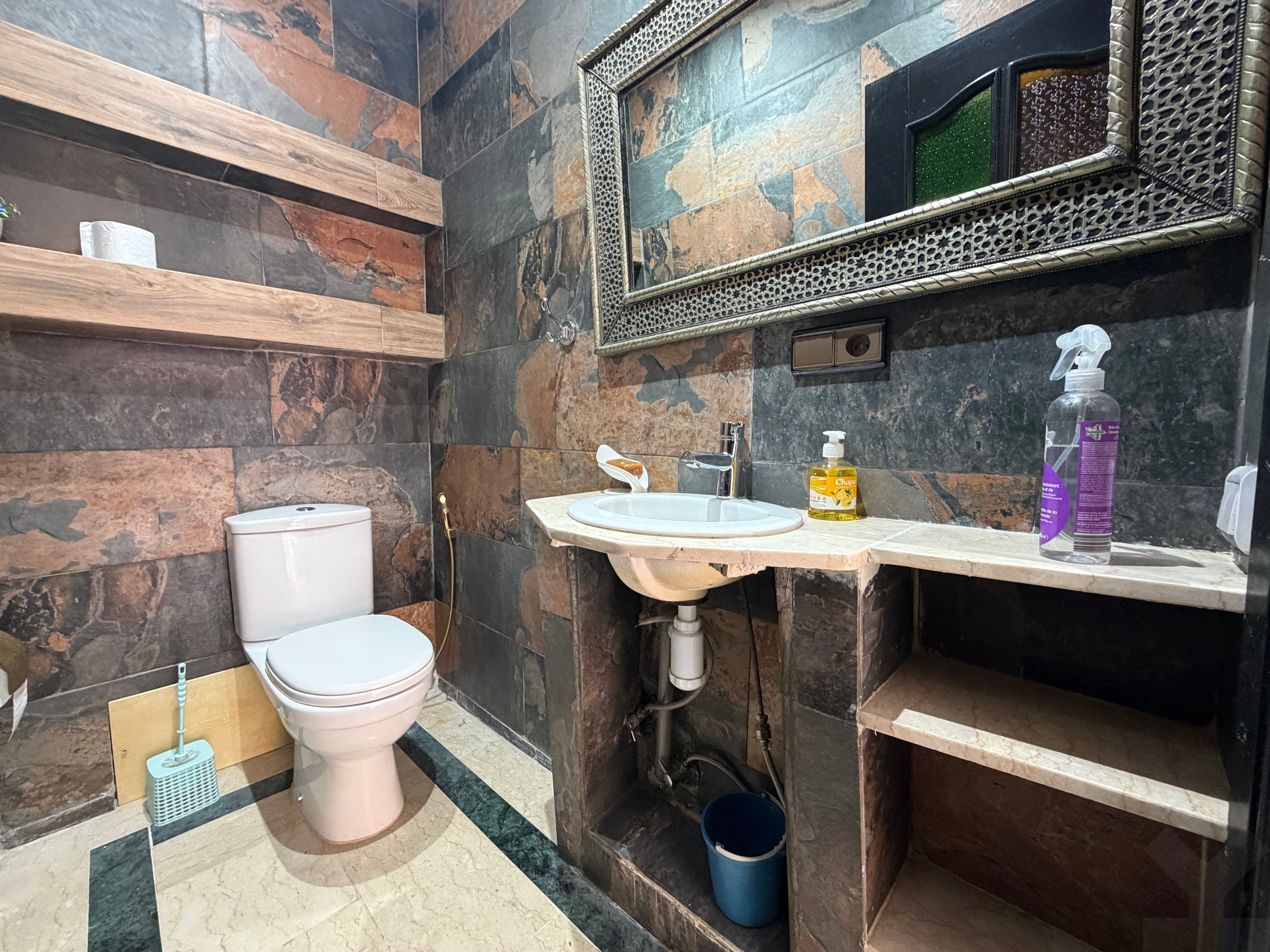 Appartement 62 m² f Hivernage — 2