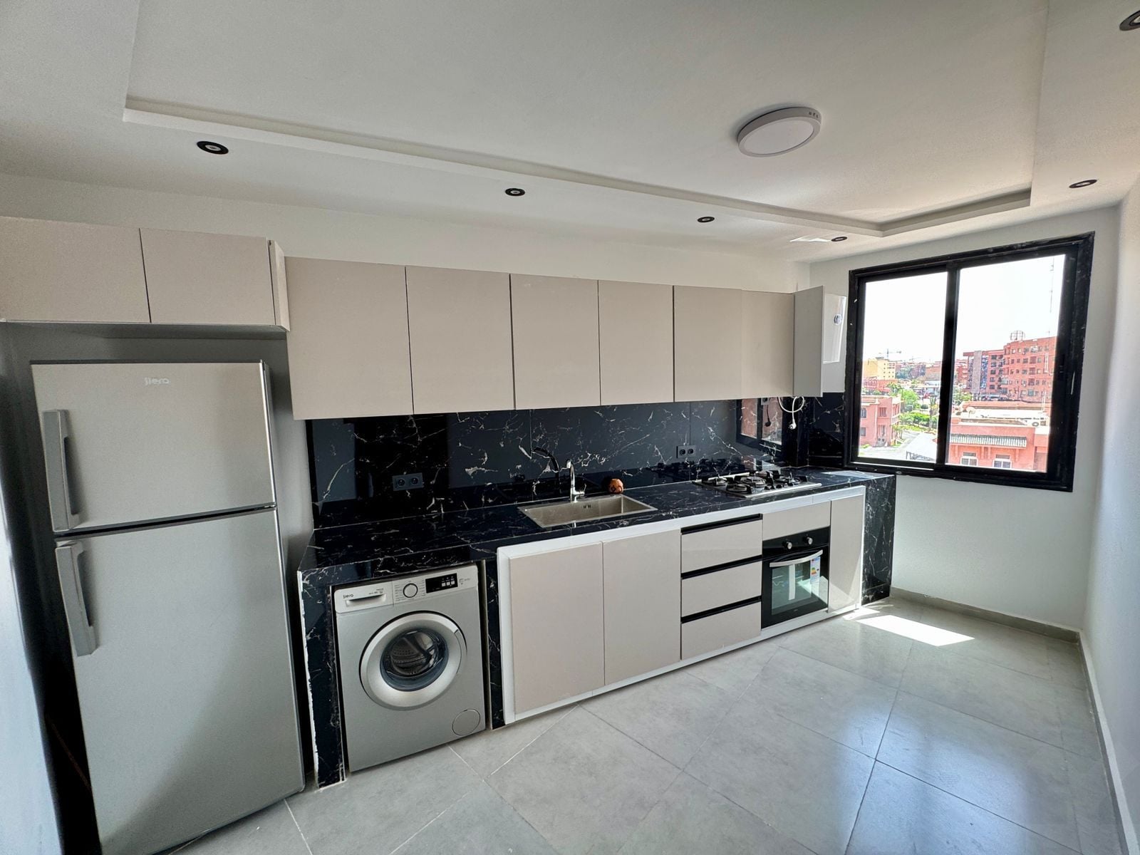 Appartement 74 m² f Camps El Ghoul - Victor Hugo — 7