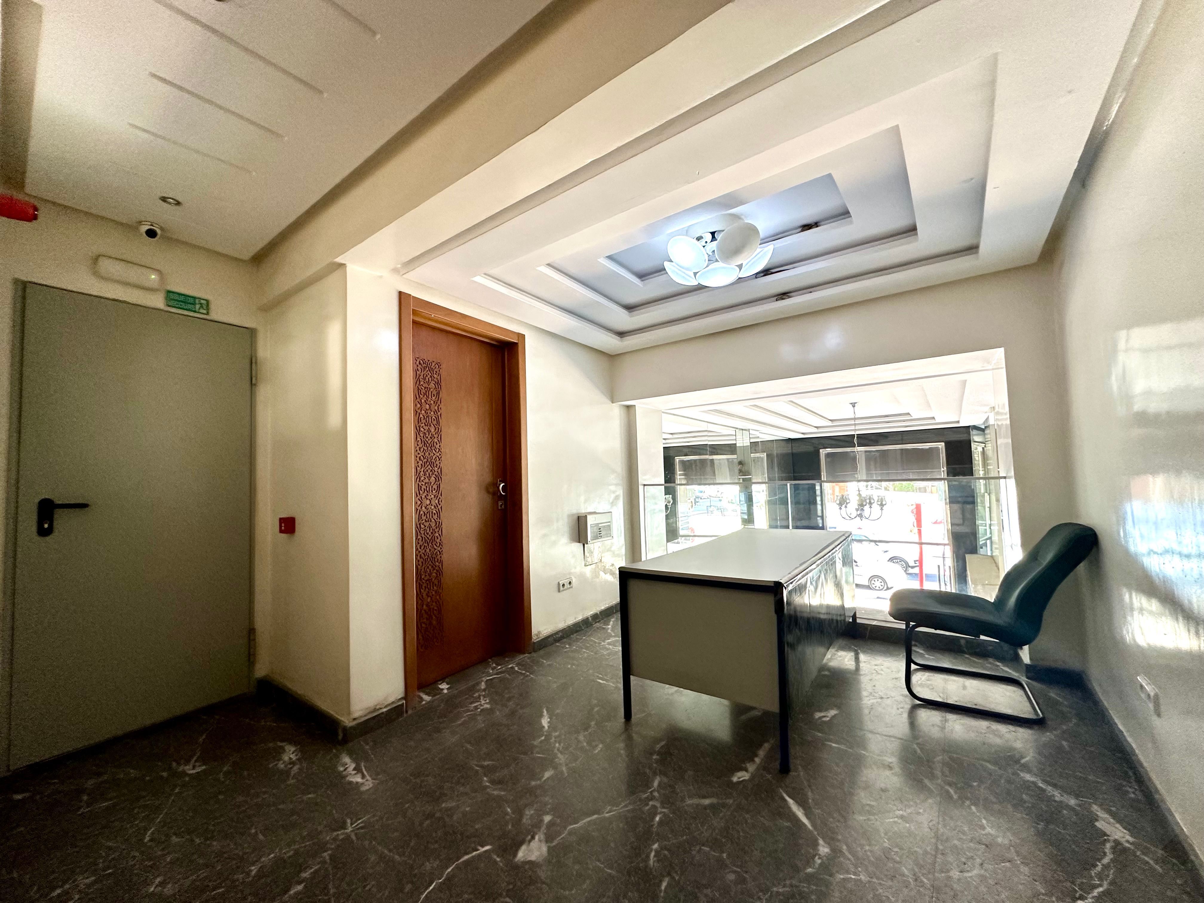 Bureau 102 m² à Gueliz  — 10