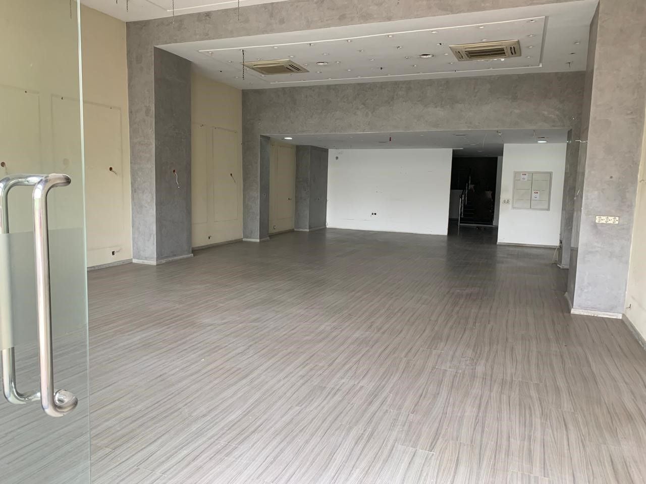 Local commercial 176 m² à Gueliz — 14