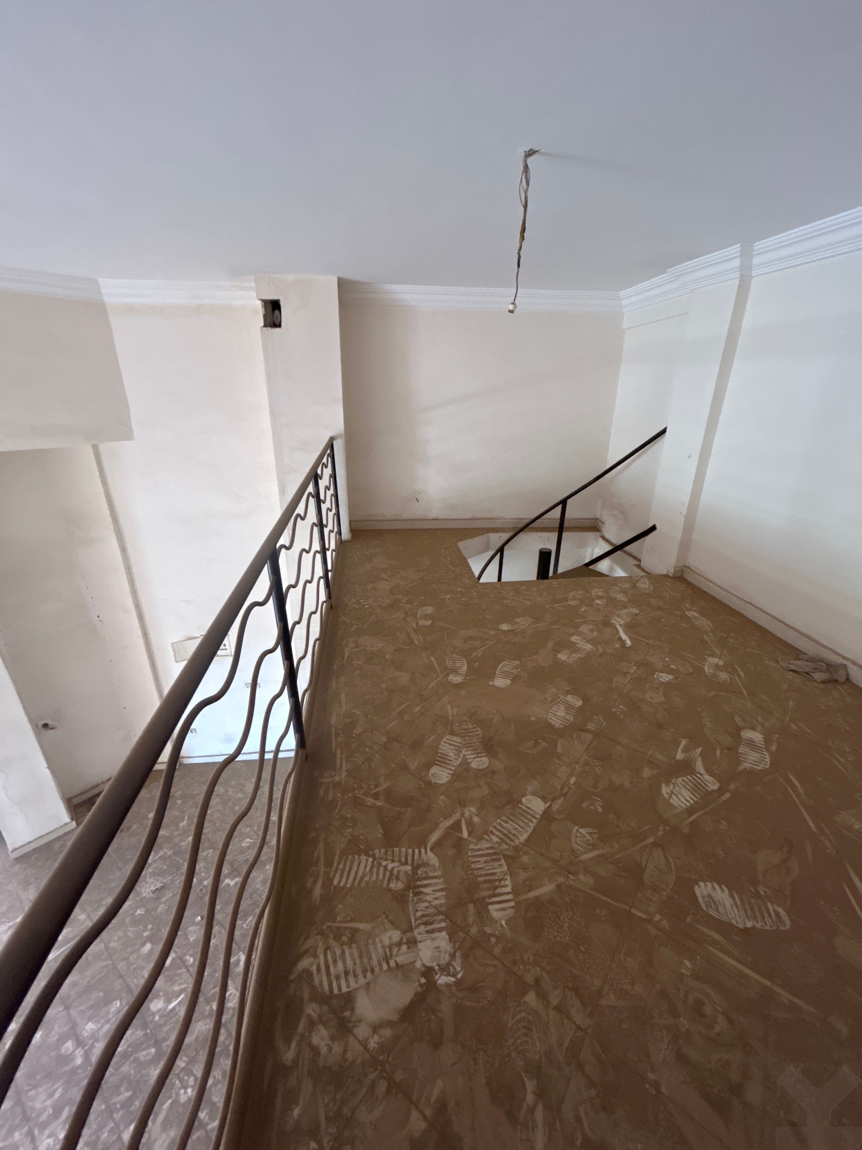 Local commercial 169 m² f Douar Lkoudia — 8