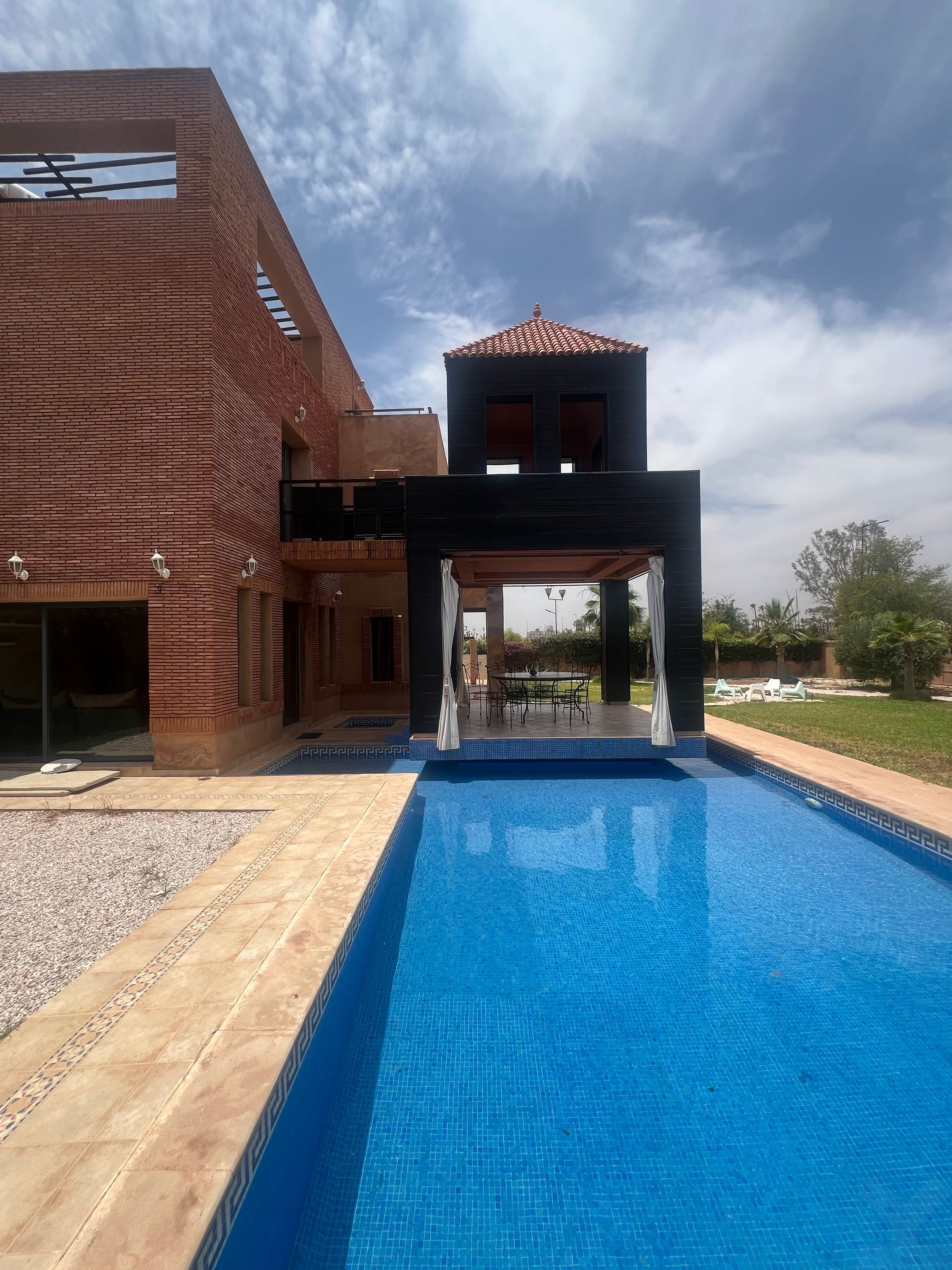 Villa 1000 m² f Ain Iti — 13