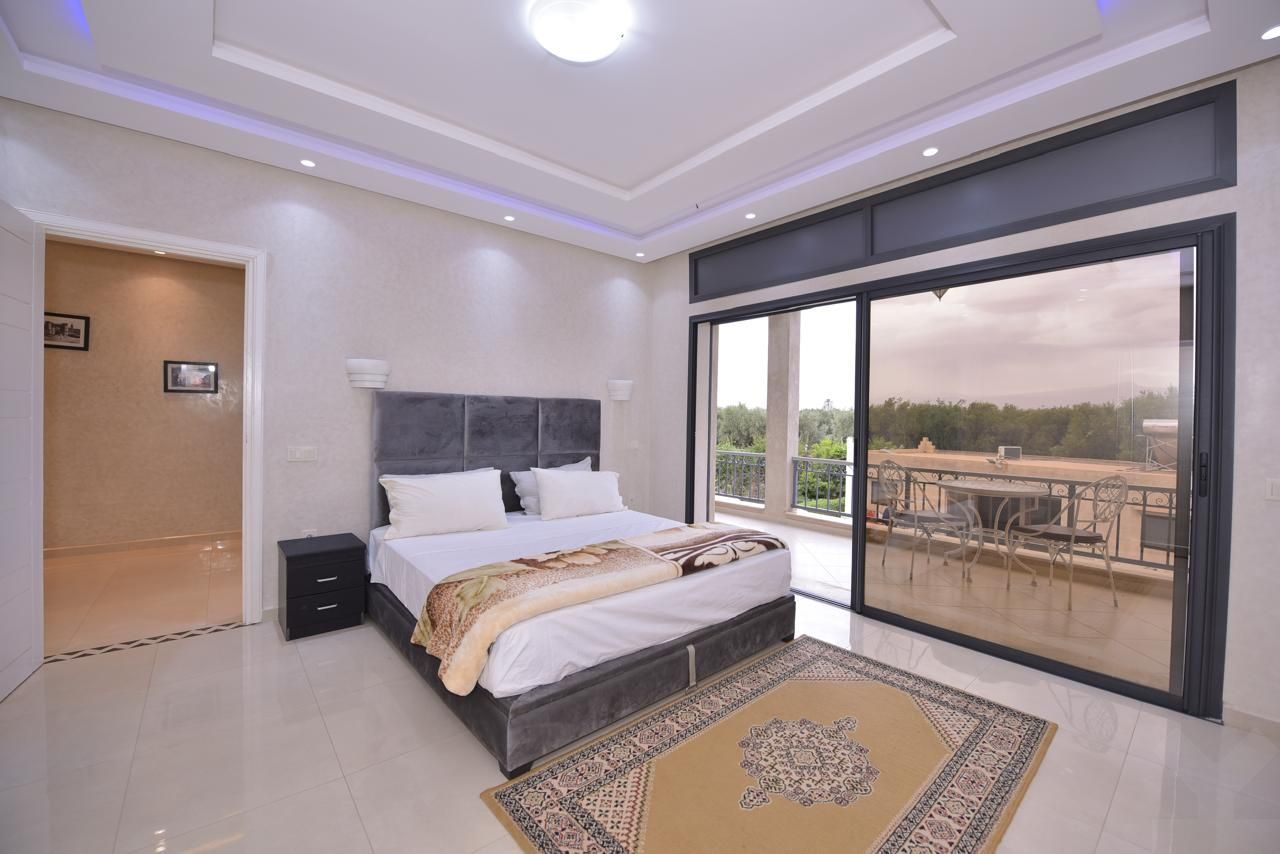 Villa 1281 m² à Route De Fes — 8