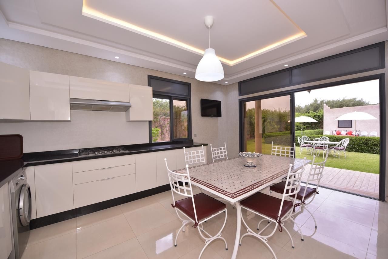 Villa 1281 m² à Route De Fes — 10