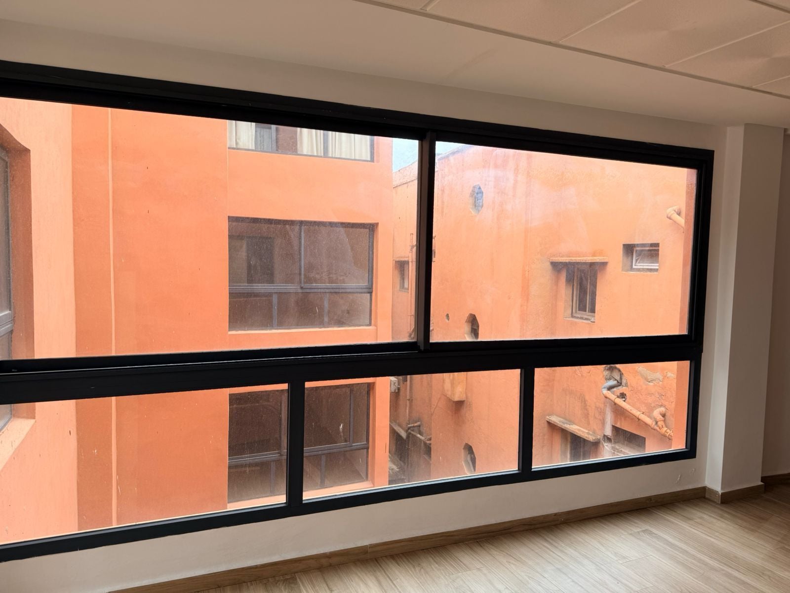 Bureau — Marrakech