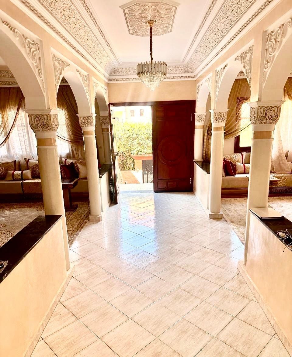 Villa 405 m² à Massira 2 — 17