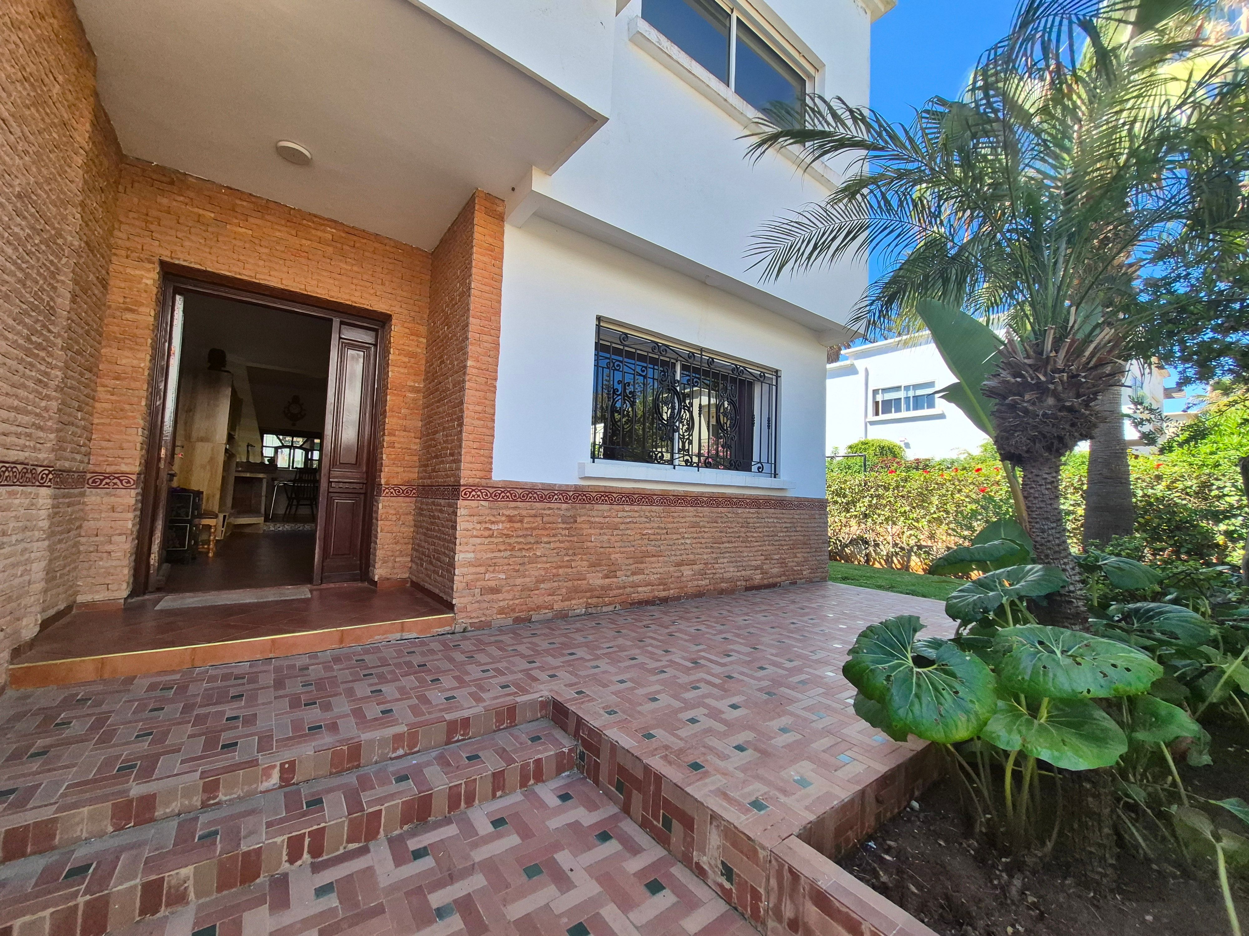 Villa 200 m² f La Colline — 17