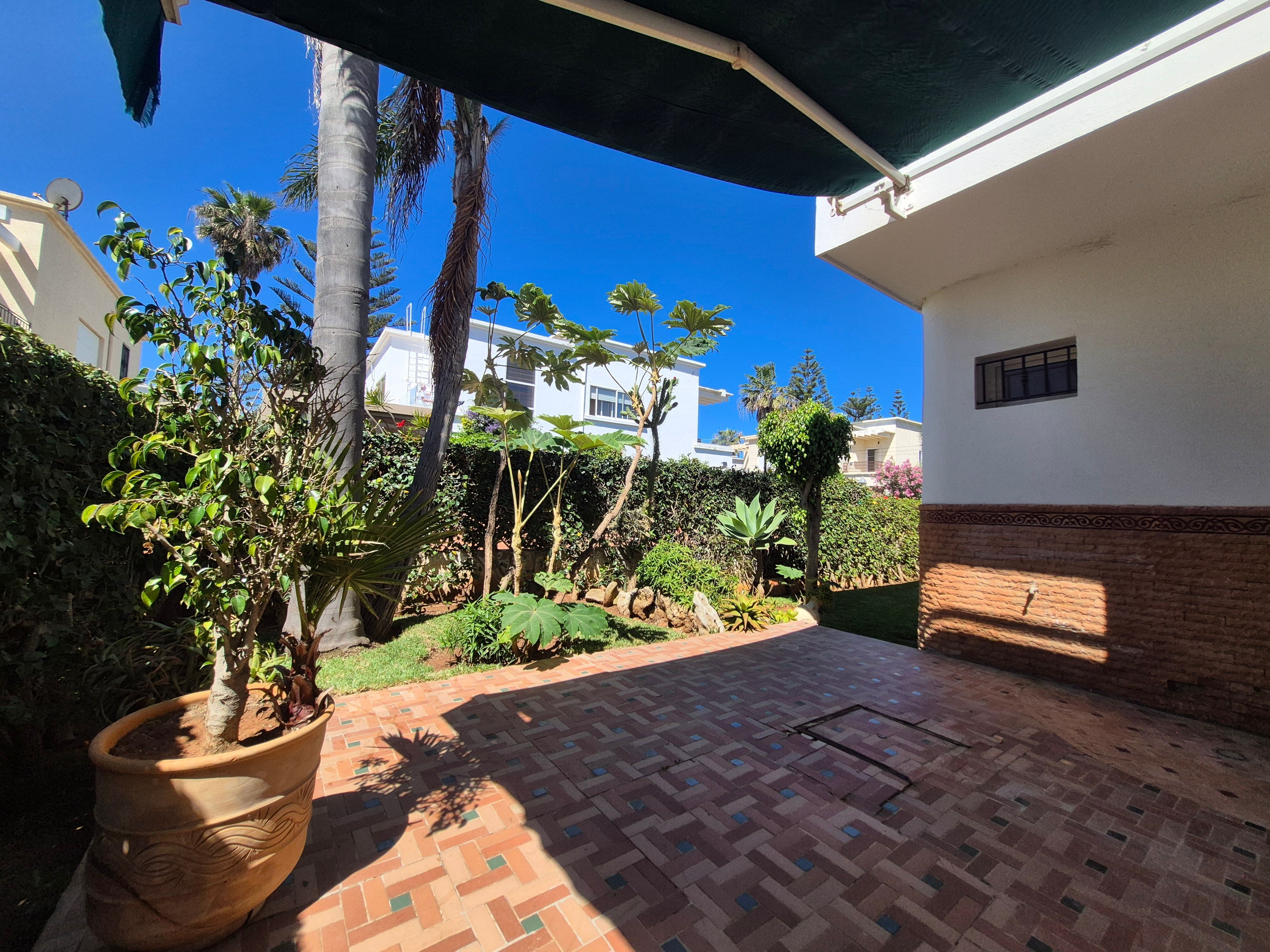Villa 200 m² f La Colline — 14