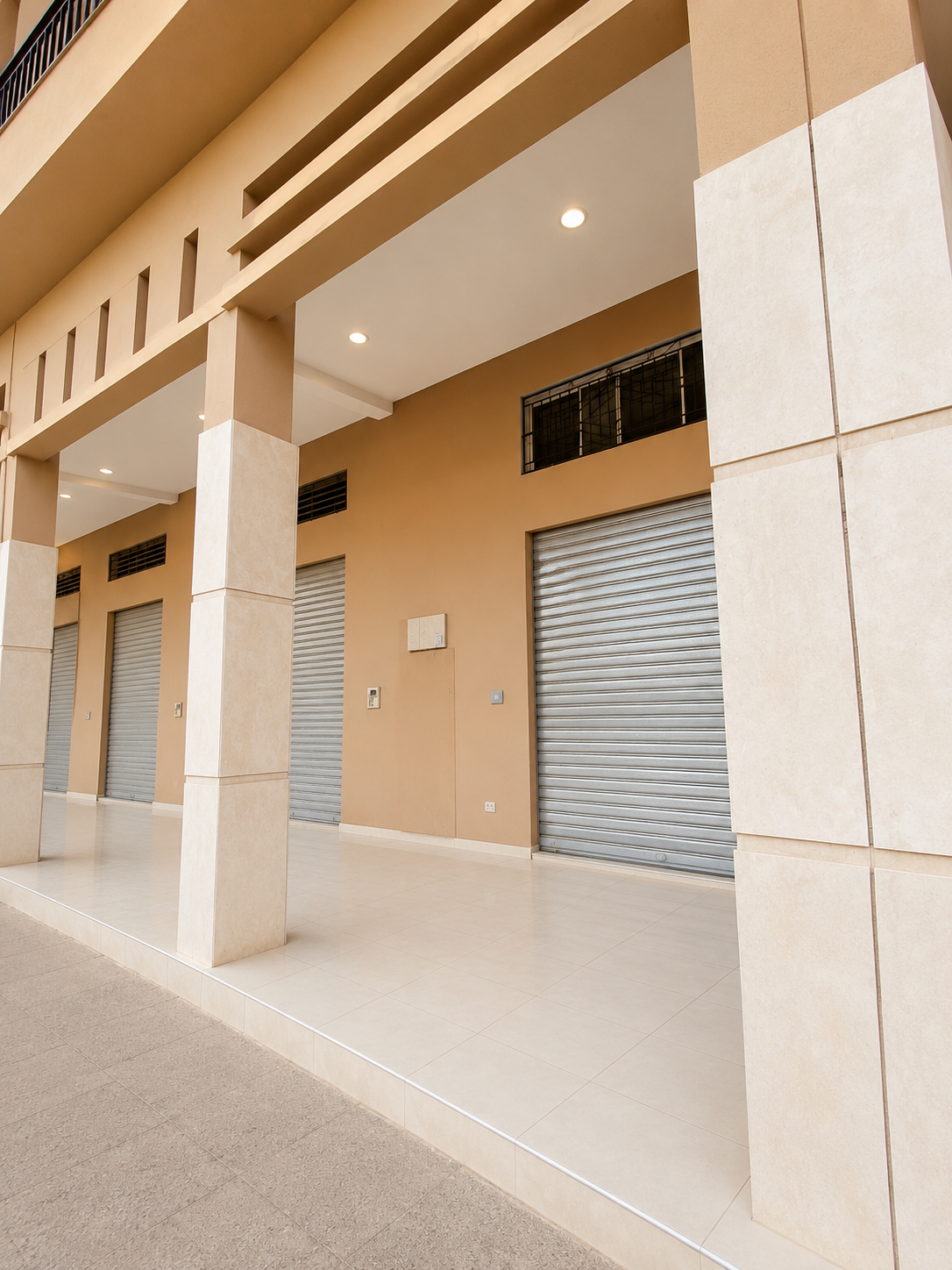Local commercial 33 m² à Portes De Marrakech Addoha — 5