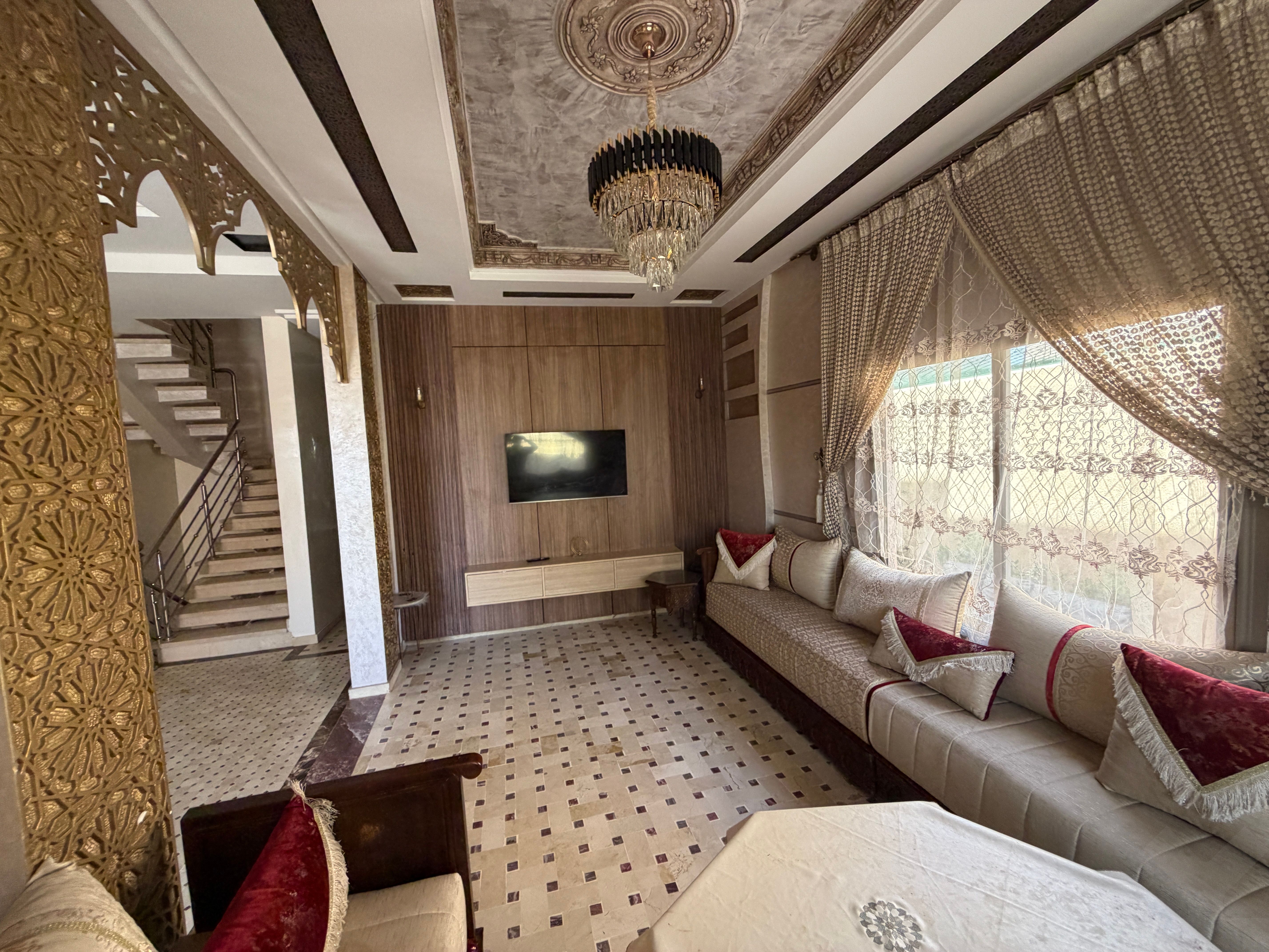 Villa 257 m² f Riad Essalam — 9