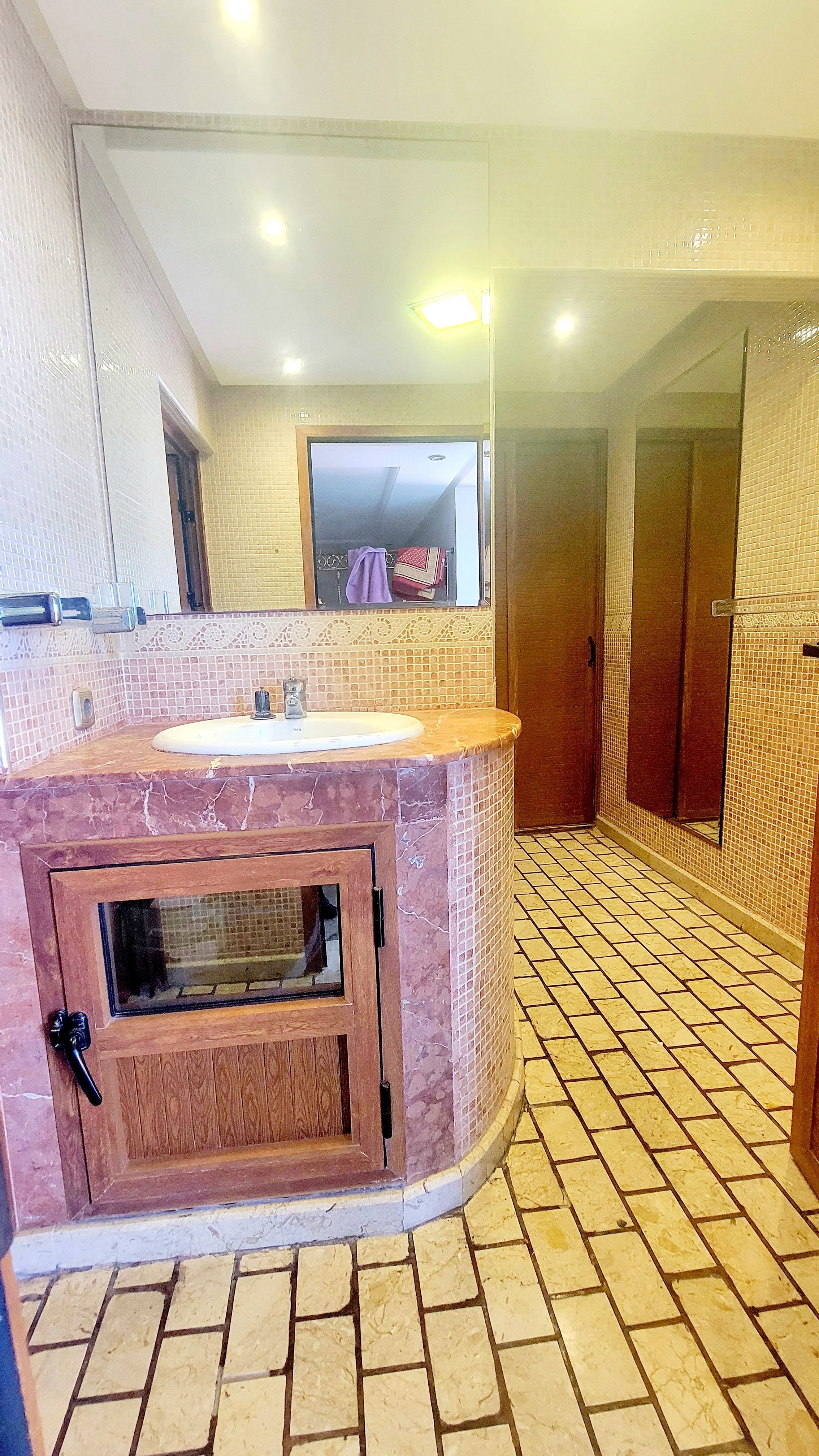 Maison 304 m² à Hassania — 33