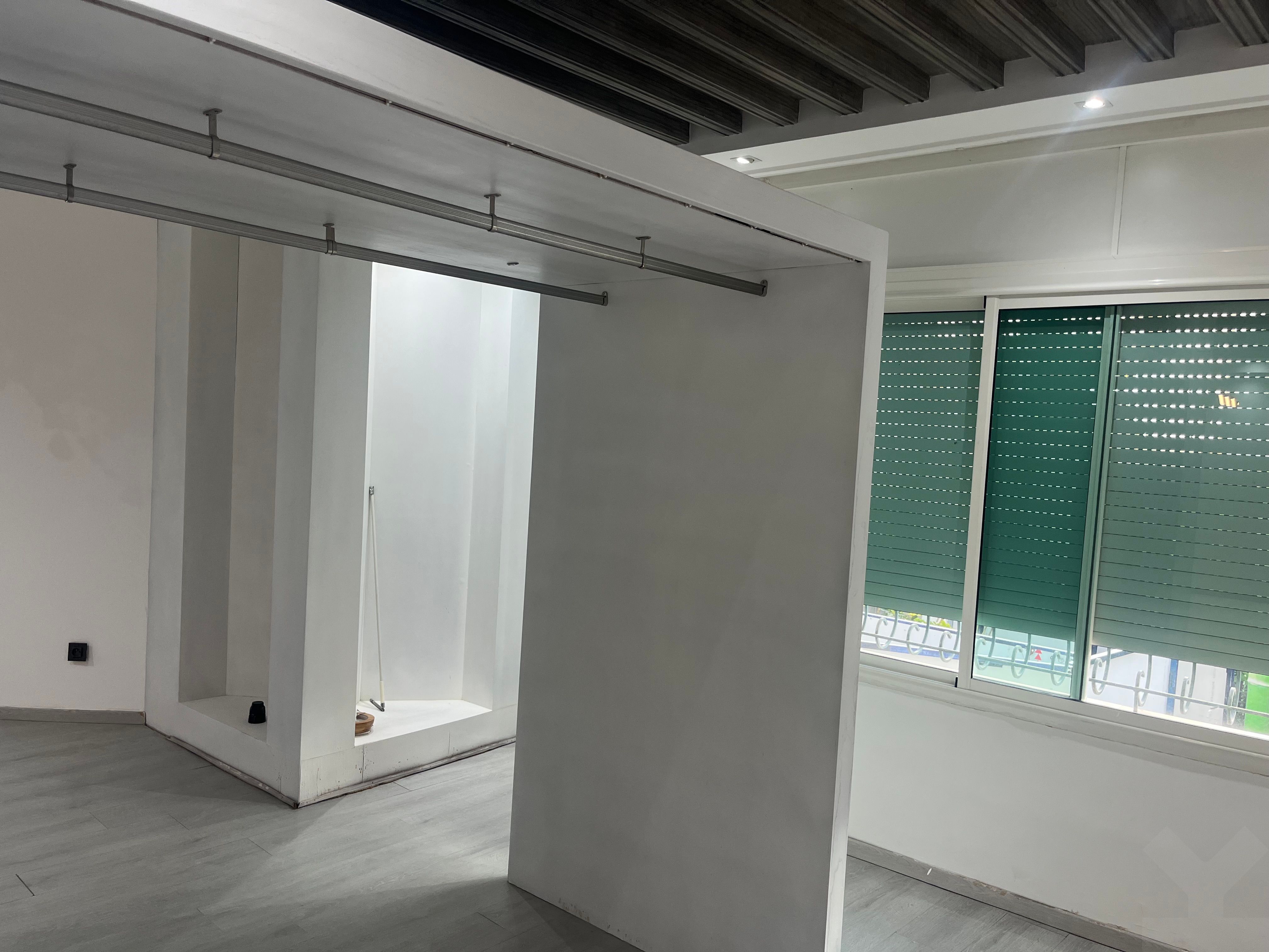 Local commercial 125 m² à Hassan — 13