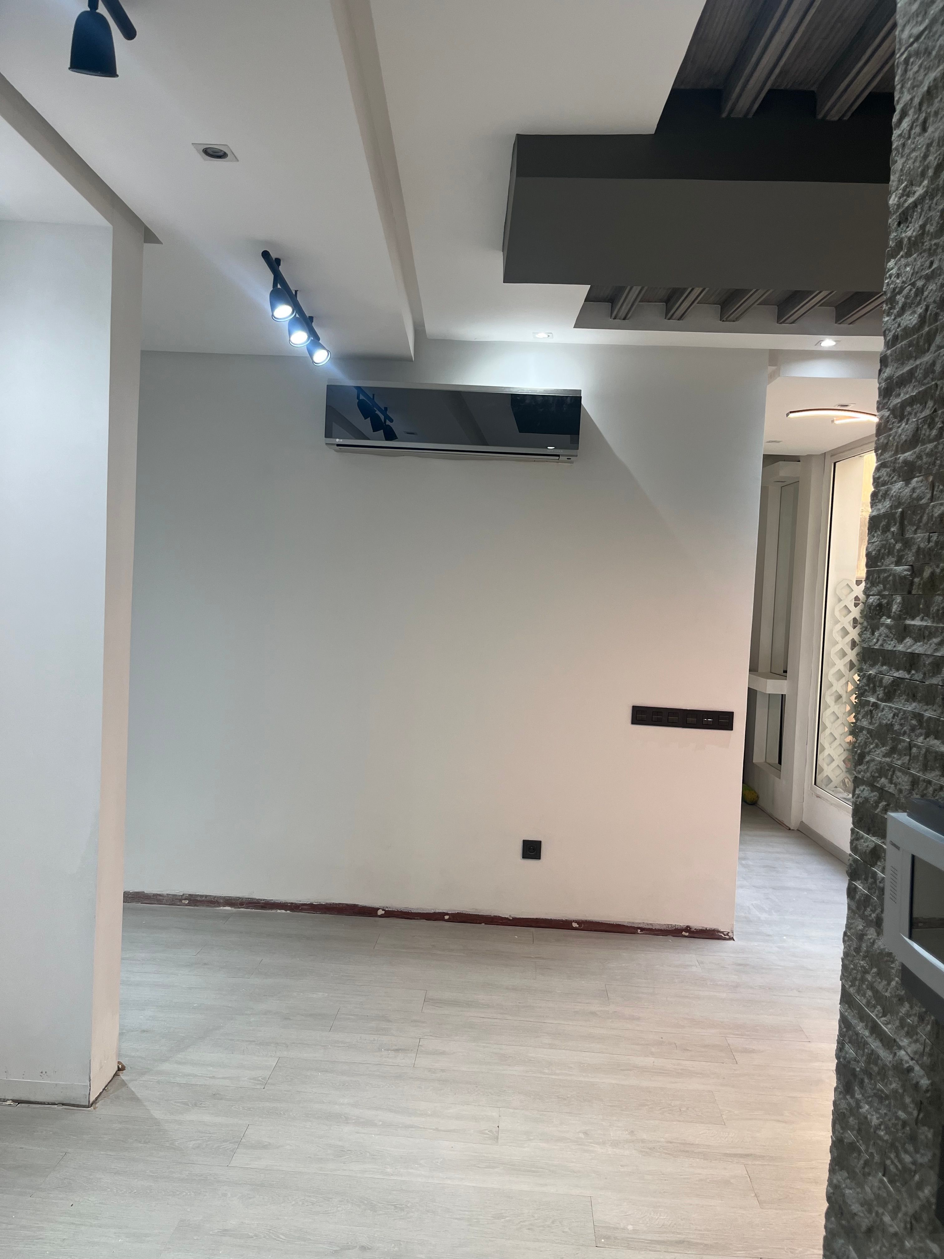 Local commercial 125 m² à Hassan — 2