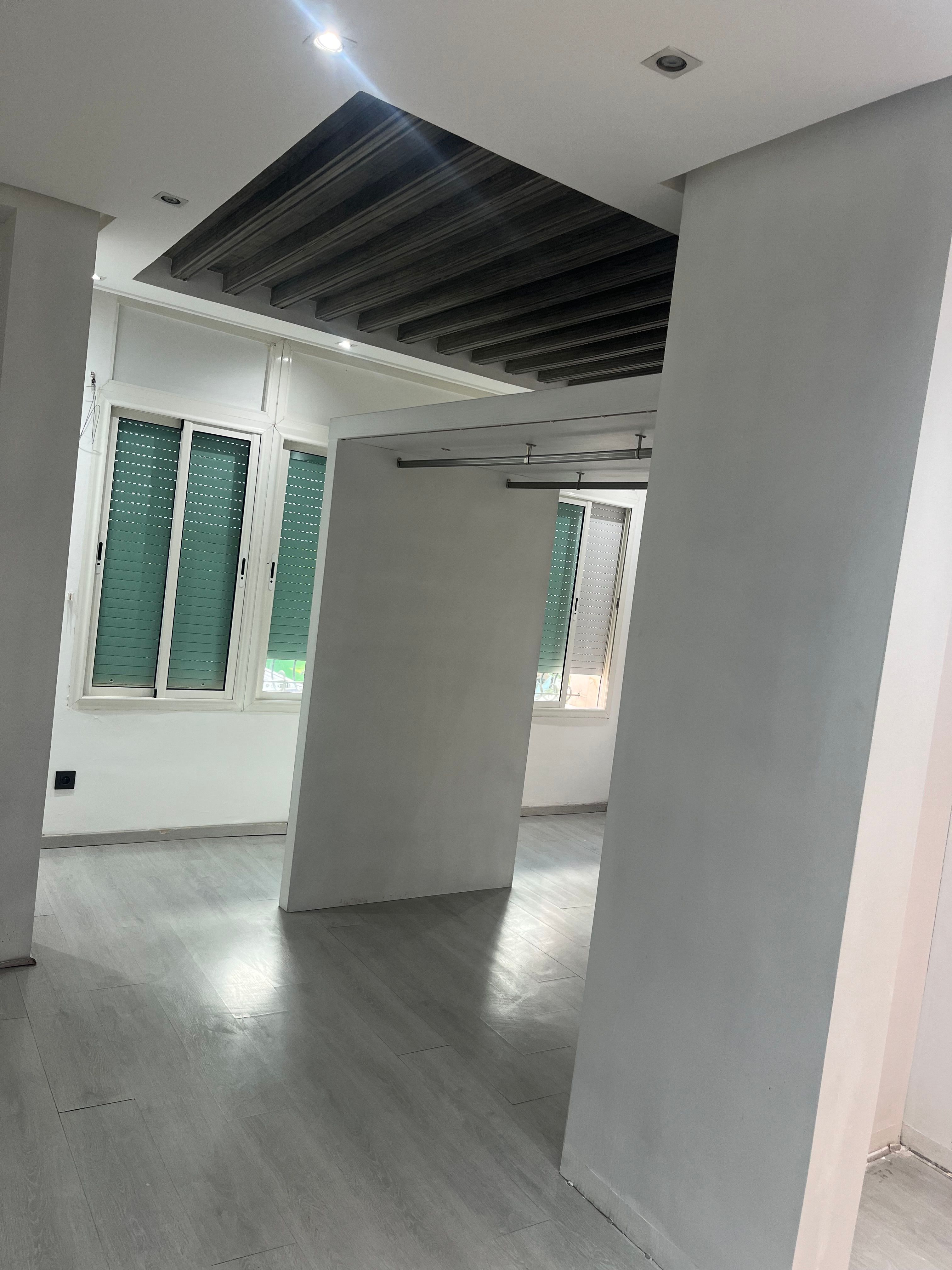 Local commercial 125 m² à Hassan — 7