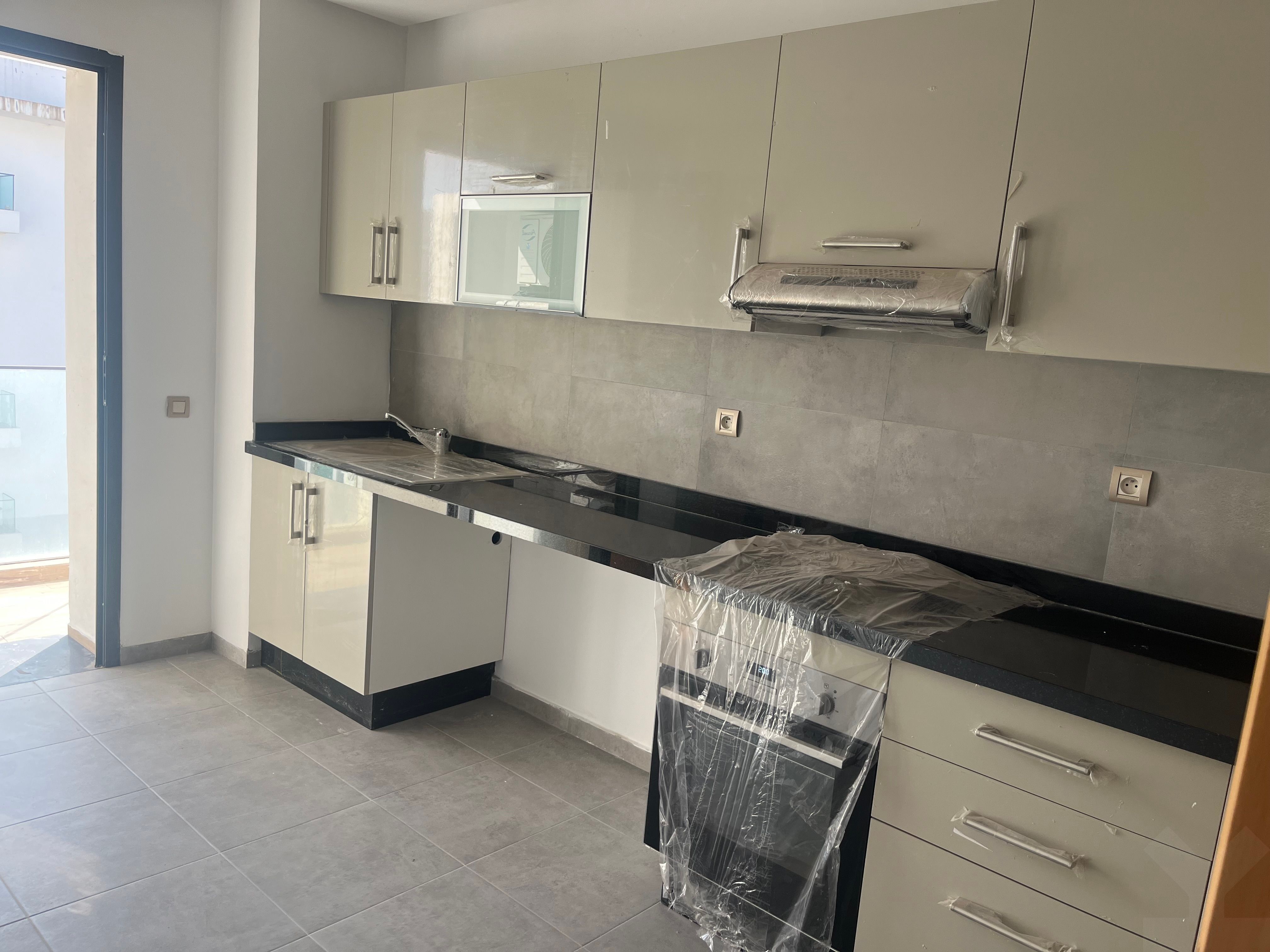 Appartement 143 m² à Hay Al Rajaa Fillah — 3