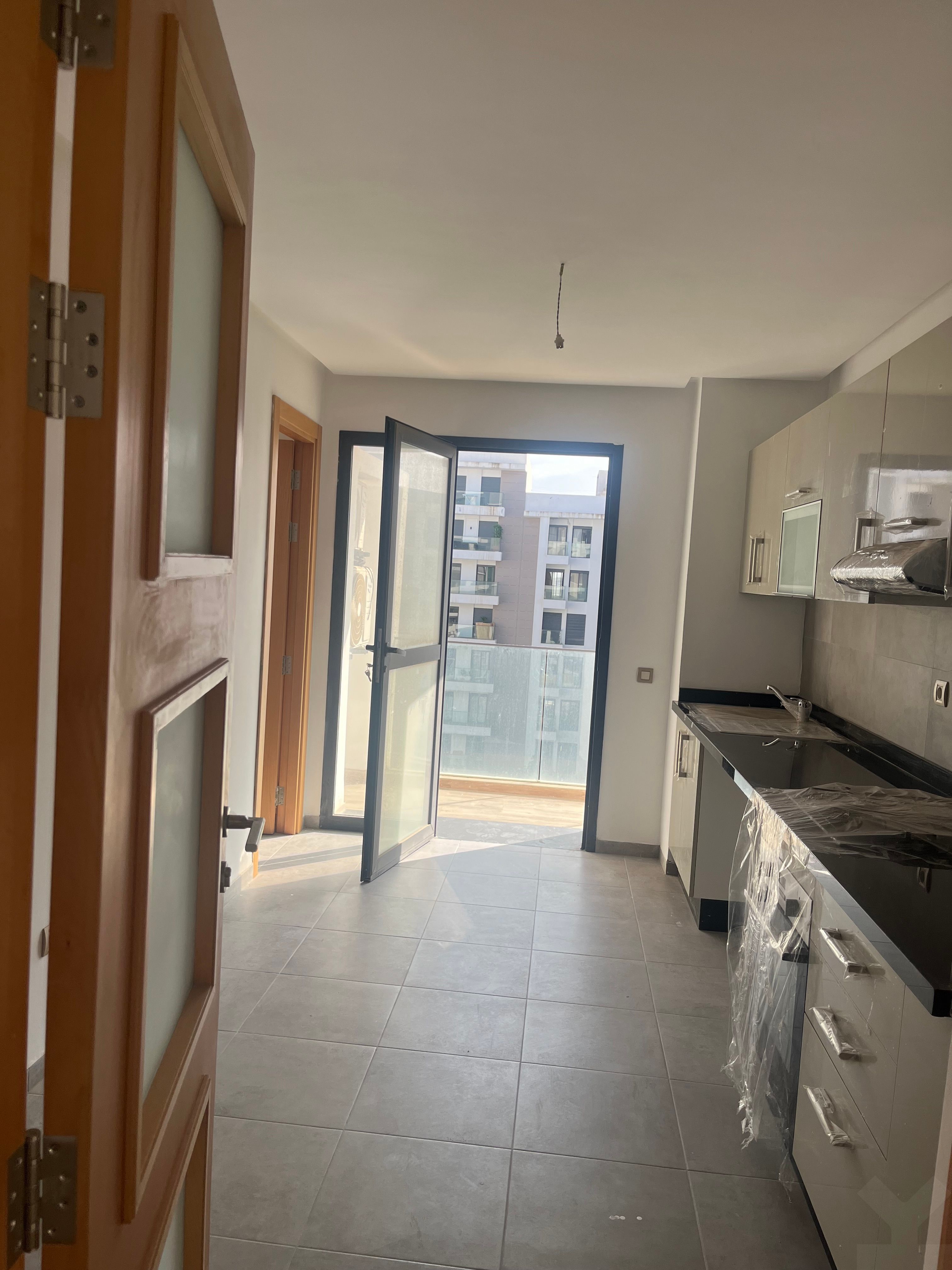 Appartement 143 m² à Hay Al Rajaa Fillah — 2