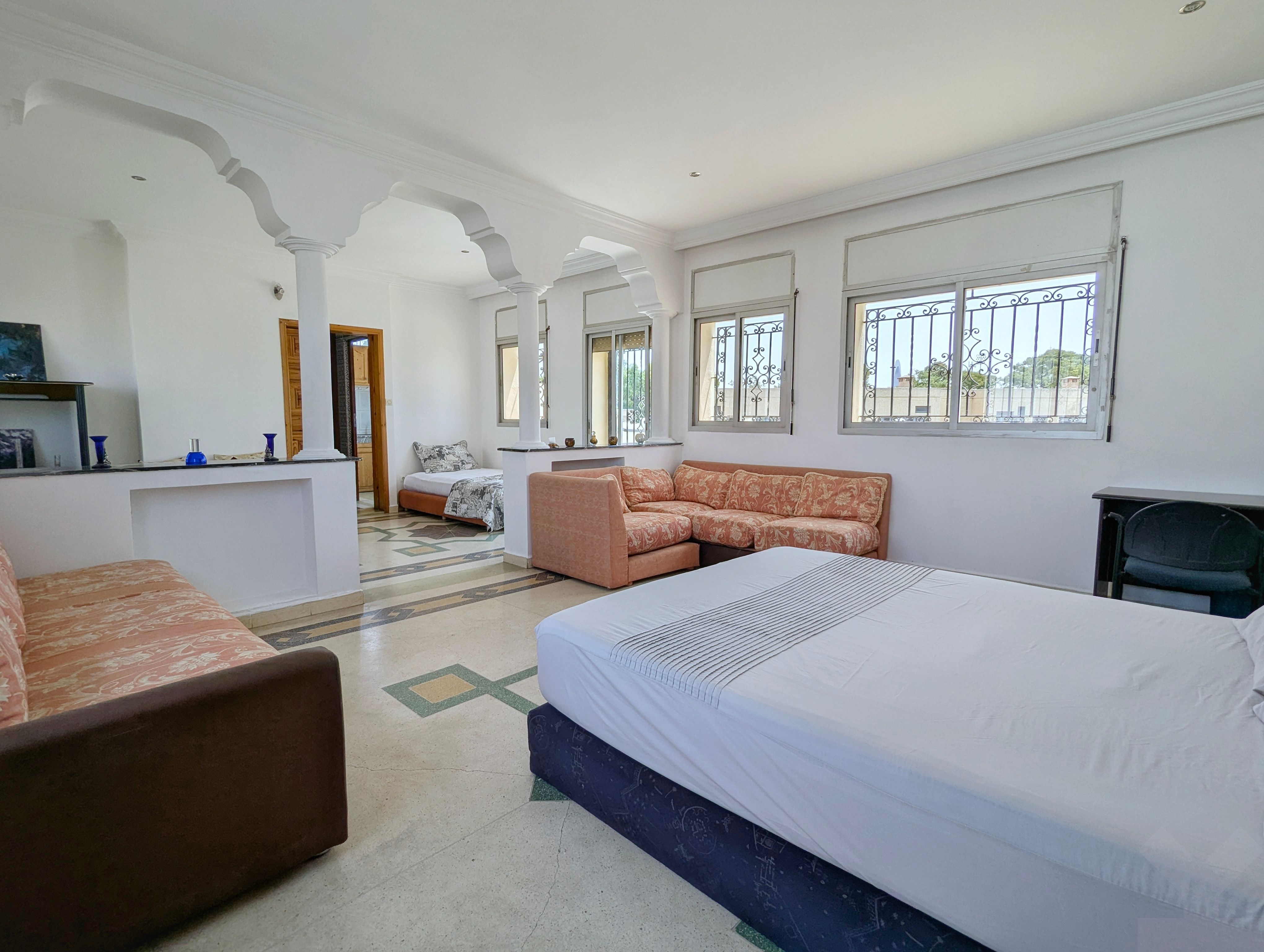 Villa 297 m² à Hay Salam — 12
