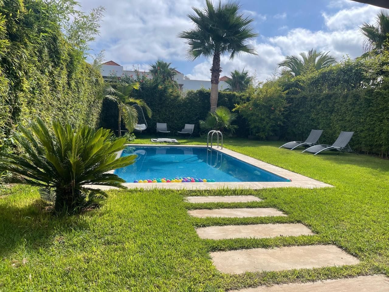 Villa 372 m² à Bouknadel (Ameur) — 2