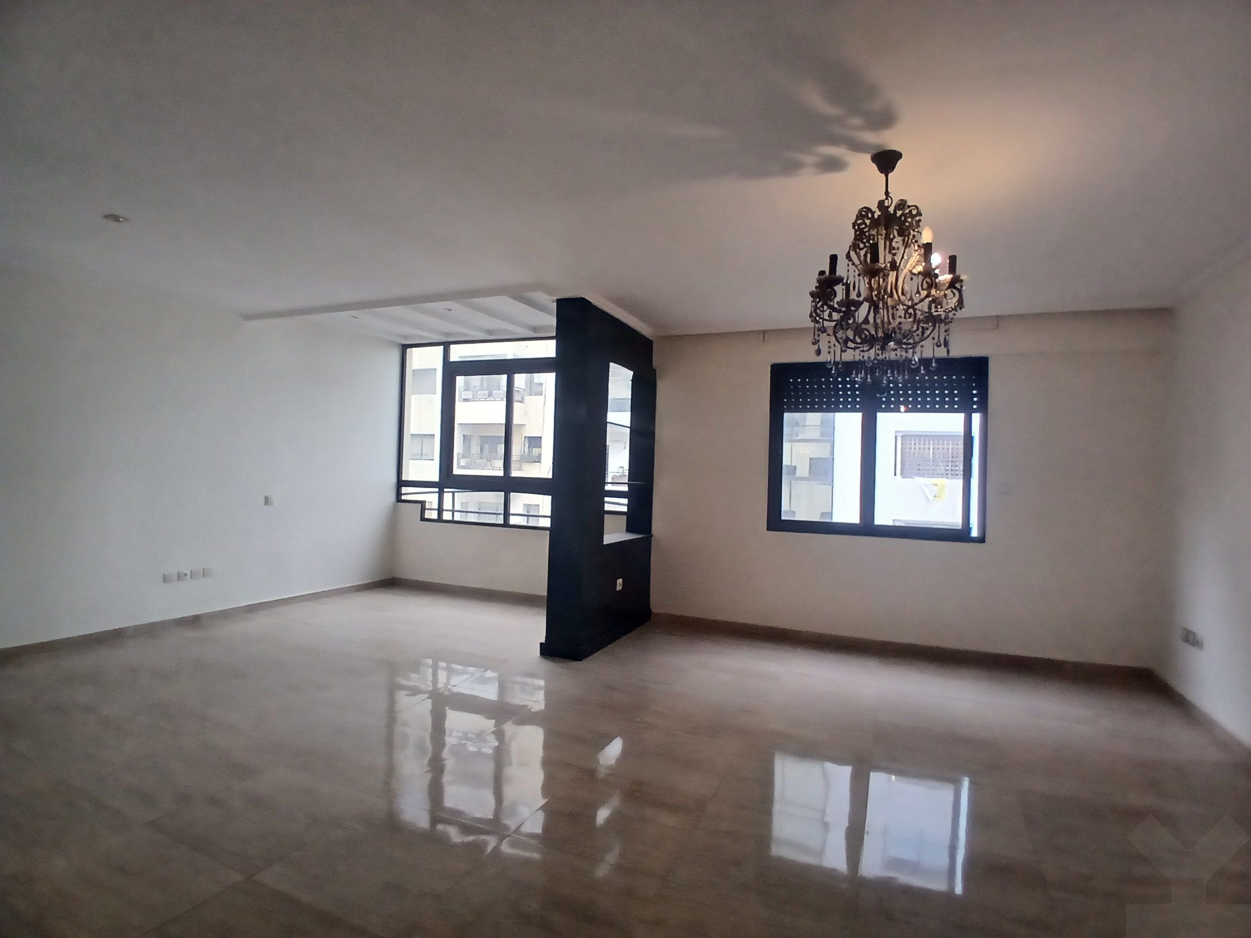 Appartement 146 m² à Hopitaux — 10